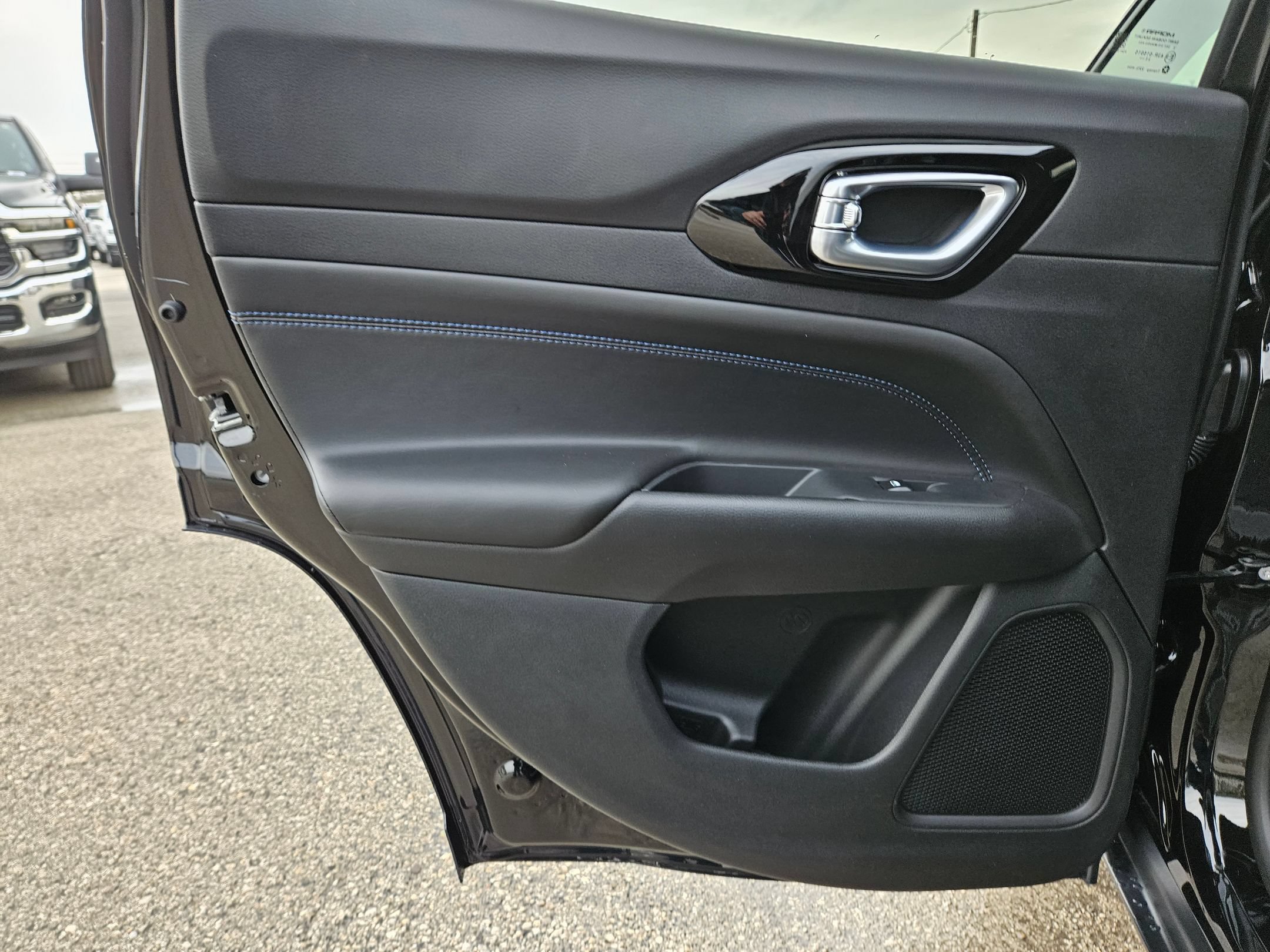 New 2026 Jeep Compass Limited AWD/4WD image 14