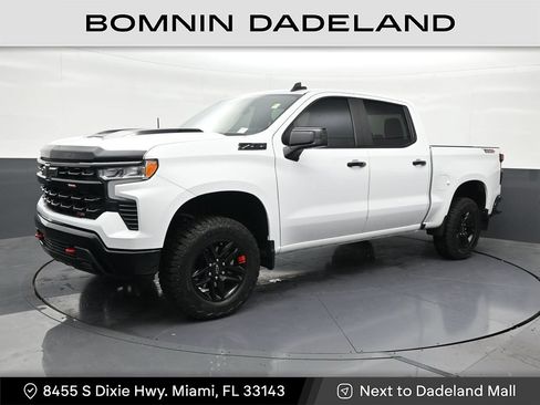 Used 2024 Chevrolet Silverado 1500 LT Trail Boss AWD/4WD image 1