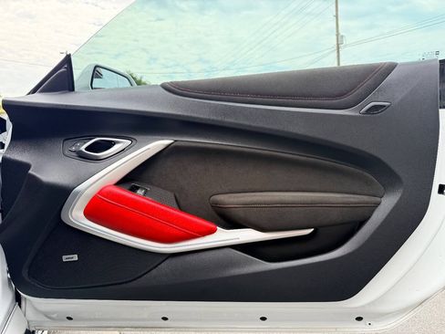 Used 2022 Chevrolet Camaro ZL1 RWD image 35