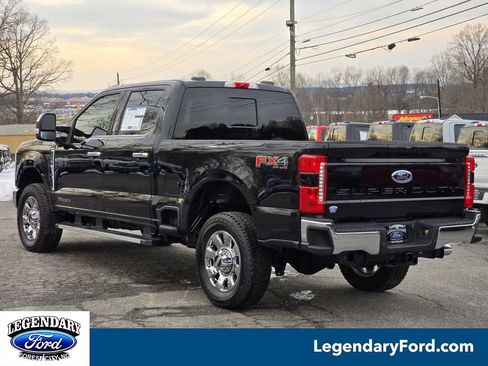 New 2026 Ford F250 Lariat w/ Chrome Package image 2