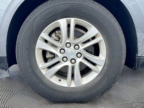 Used 2020 Buick Enclave Essence image 32