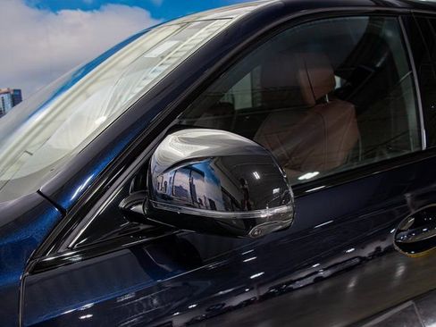 New 2026 BMW X6 M60i image 10