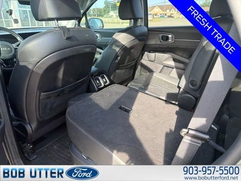 Used 2024 Kia Sorento SX AWD/4WD image 6
