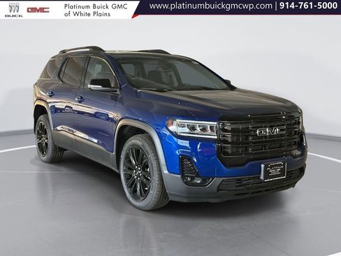 Used 2023 GMC Acadia SLT w/ Elevation Edition image 7