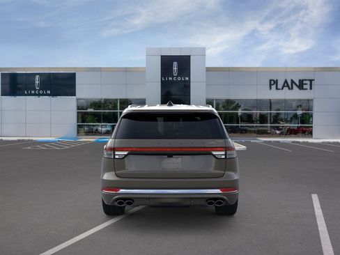 New 2026 Lincoln Aviator Black Label w/ Dynamic Handling Package AWD/4WD image 5