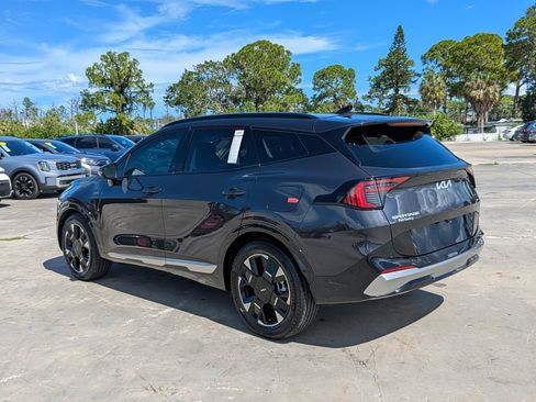 Certified 2026 Kia Sportage SX FWD image 5