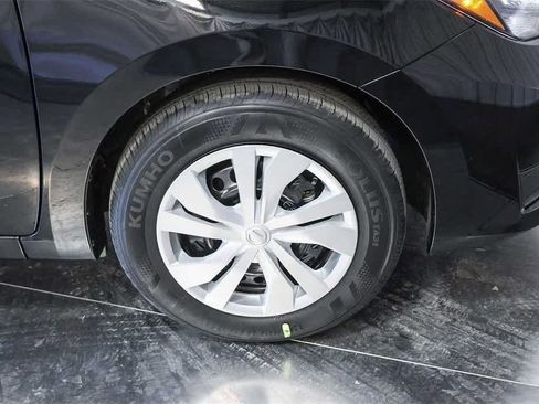 New 2025 Nissan Versa S image 10