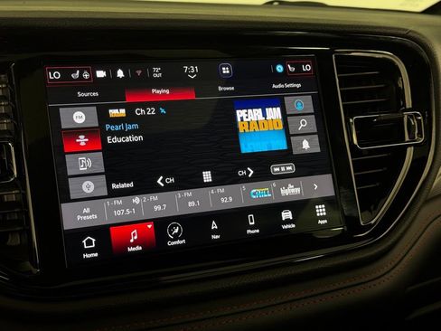 Certified 2025 Dodge Durango GT image 18