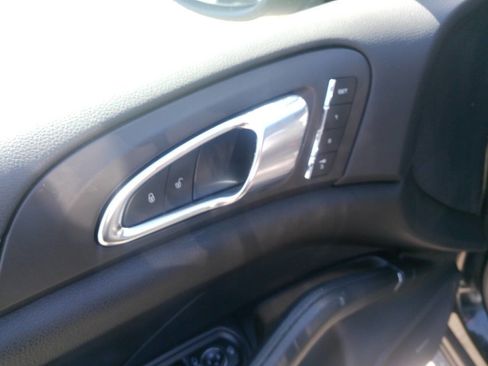 Used 2014 Porsche Cayenne Platinum Edition AWD/4WD image 28