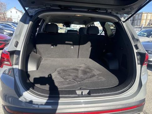Used 2023 Hyundai Santa Fe SE image 7