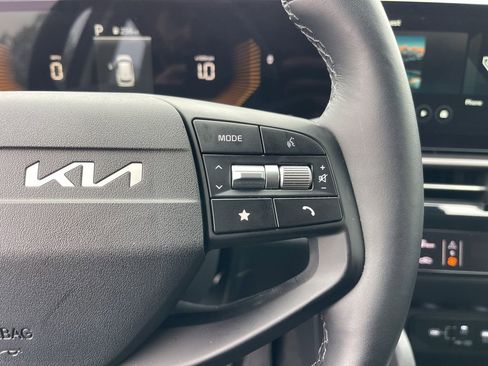 Certified 2026 Kia Sportage EX image 18