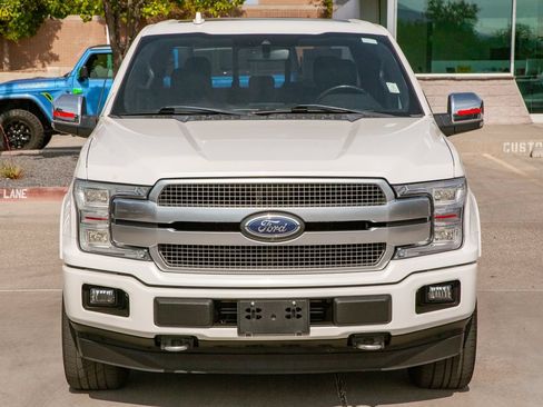 Used 2018 Ford F150 Platinum w/ Equipment Group 701A Luxury AWD/4WD image 3