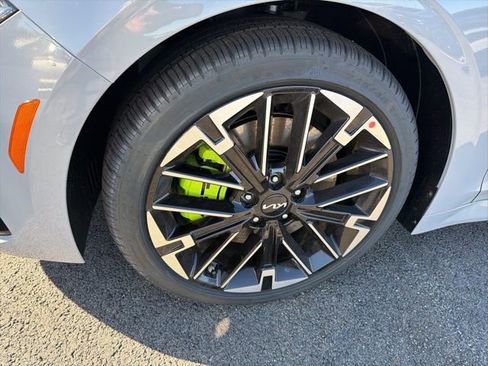 New 2026 Kia K5 GT FWD image 8