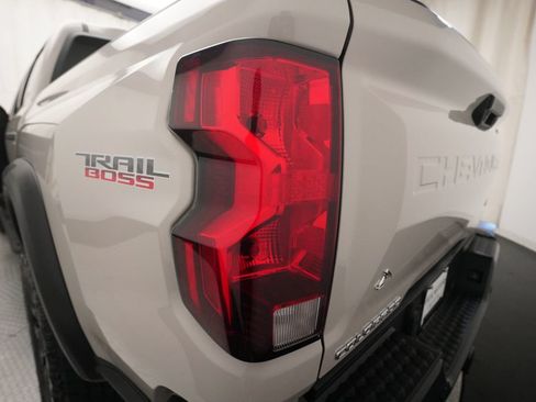 Used 2026 Chevrolet Colorado Trail Boss AWD/4WD image 35