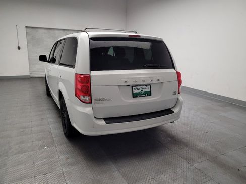 Used 2019 Dodge Grand Caravan GT image 5