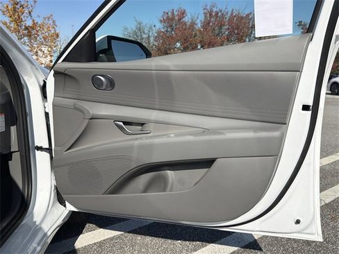 New 2026 Hyundai Elantra Blue image 14