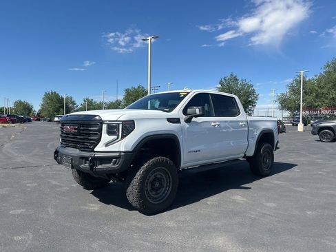 Used 2024 GMC Sierra 1500 AT4X AWD/4WD image 9
