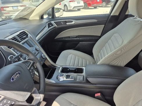 Used 2018 Ford Fusion S FWD image 13
