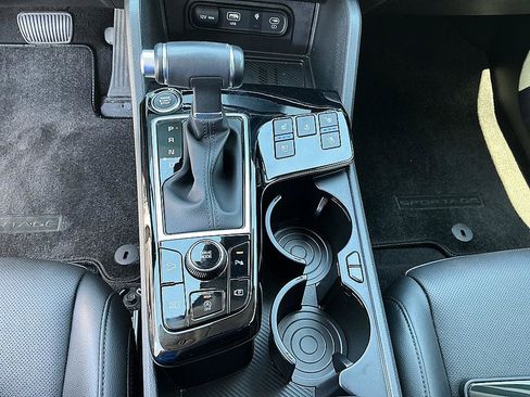 Used 2025 Kia Sportage SX FWD image 20