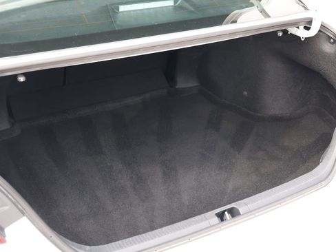 Used 2025 Toyota Camry LE AWD/4WD image 35