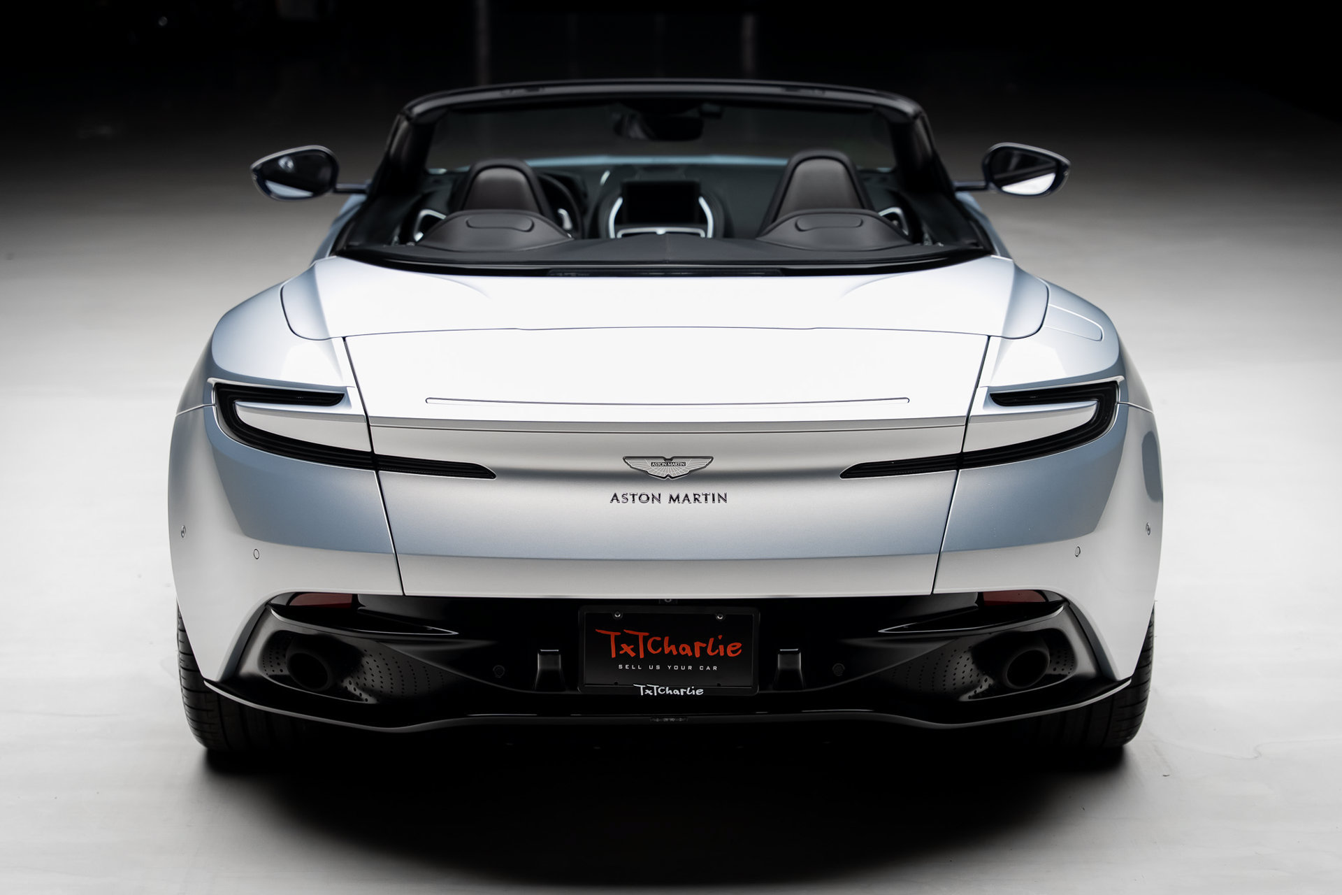 Used 2019 Aston Martin DB11 Volante RWD image 26