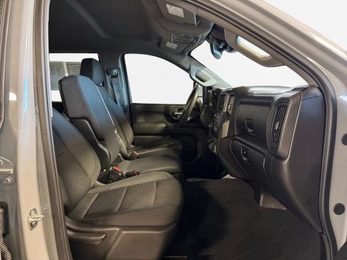 Used 2025 Chevrolet Silverado 2500 Custom w/ Custom Value Package AWD/4WD image 26