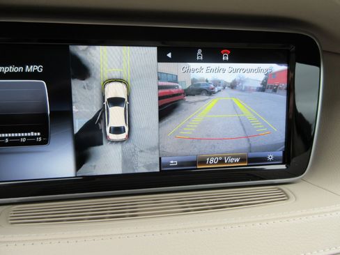 Used 2017 Mercedes-Benz S 550 Sedan image 77