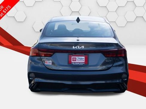 Used 2023 Kia Forte GT-Line w/ GT-Line Premium Package FWD image 4