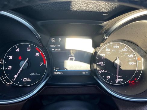 Used 2018 Alfa Romeo Stelvio Ti AWD/4WD image 13