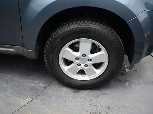 Used 2011 Ford Escape XLT image 15