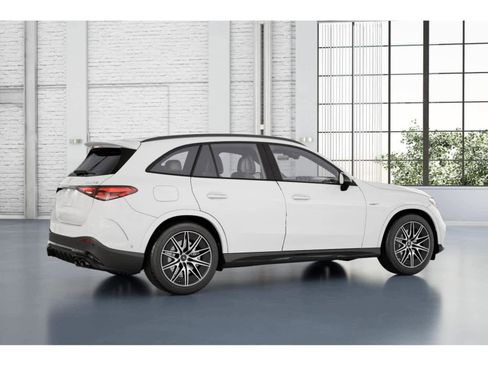 Used 2025 Mercedes-Benz GLC 43 AMG 4MATIC image 18