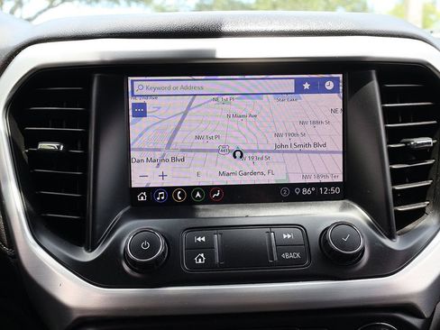 Used 2020 GMC Acadia SLT w/ Driver Alert Package II FWD image 43