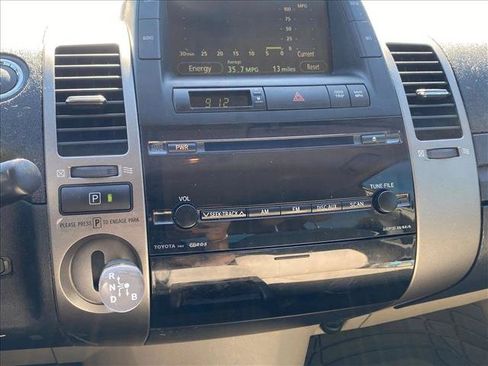 Used 2008 Toyota Prius w/ Pkg 2 FWD image 12