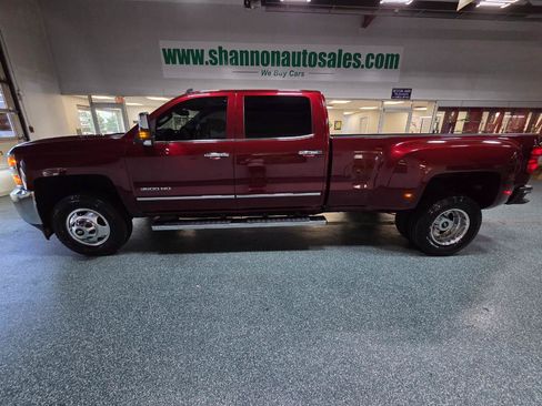 Used 2016 Chevrolet Silverado 3500 LTZ w/ Duramax Plus Package AWD/4WD image 14
