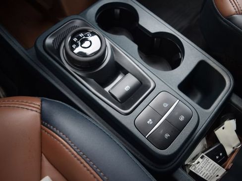 Used 2024 Ford Maverick Lariat AWD/4WD image 11