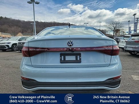 New 2026 Volkswagen Jetta SE FWD image 28