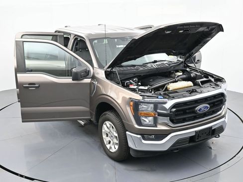 Used 2023 Ford F150 XLT image 39