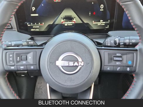 Used 2026 Nissan Kicks SR FWD image 12