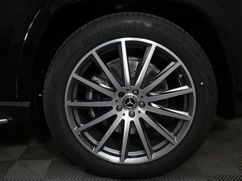 New 2026 Mercedes-Benz GLS 450 4MATIC image 37