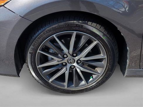 Used 2021 Toyota Camry XLE image 26