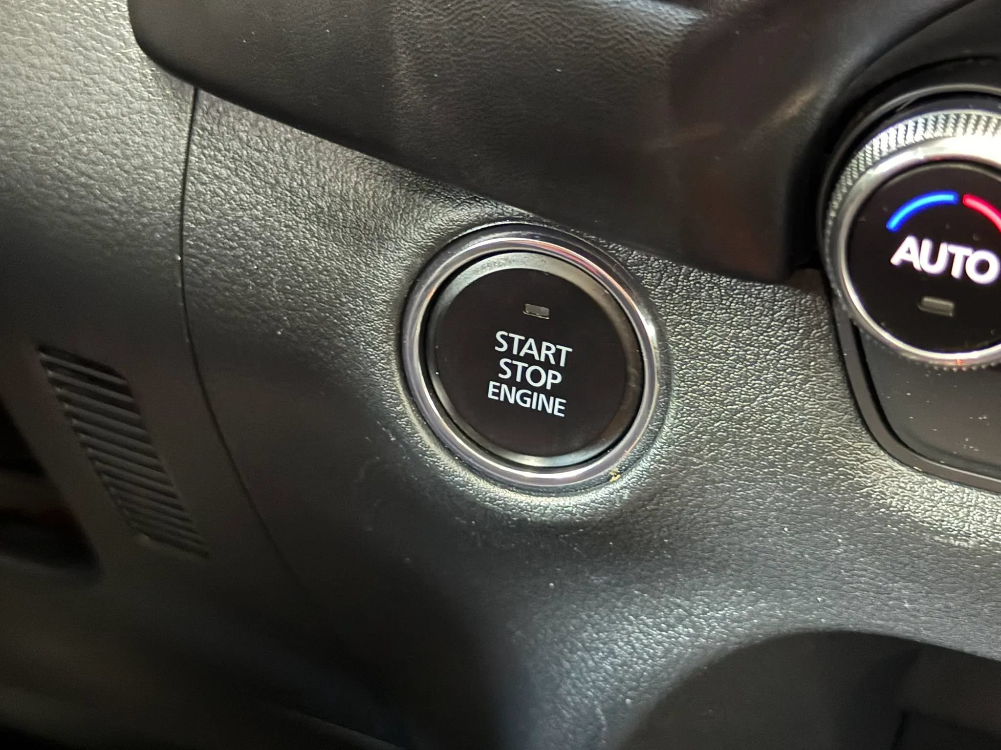Used 2025 MAZDA CX-50 AWD 2.5 S w/ Premium Plus Pkg image 19