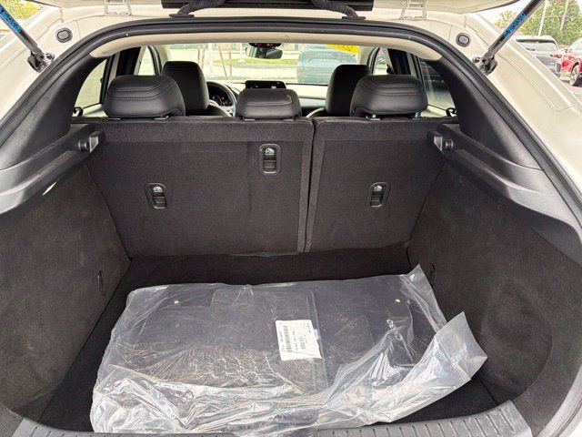 Used 2022 MAZDA CX-30 AWD 2.5 S w/ Select Package image 25