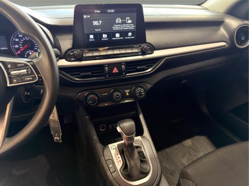 Used 2021 Kia Forte LXS FWD image 13