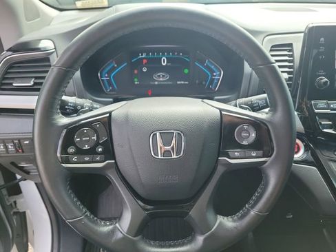 Used 2021 Honda Odyssey Touring image 24