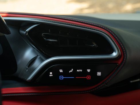 Used 2023 Ferrari 296 GTB RWD image 42