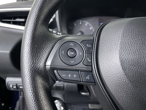 Used 2023 Toyota Corolla LE image 24