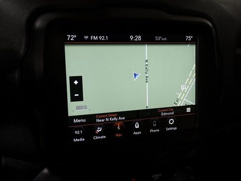Used 2023 Jeep Renegade Latitude image 7