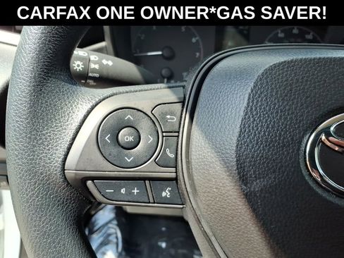 Used 2025 Toyota Corolla LE FWD image 19