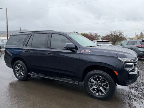 Used 2023 Chevrolet Tahoe Z71 w/ Z71 Off-Road Package image 3