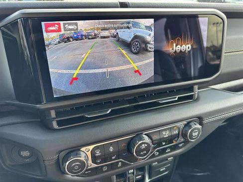 New 2025 Jeep Wrangler Unlimited Sahara image 10